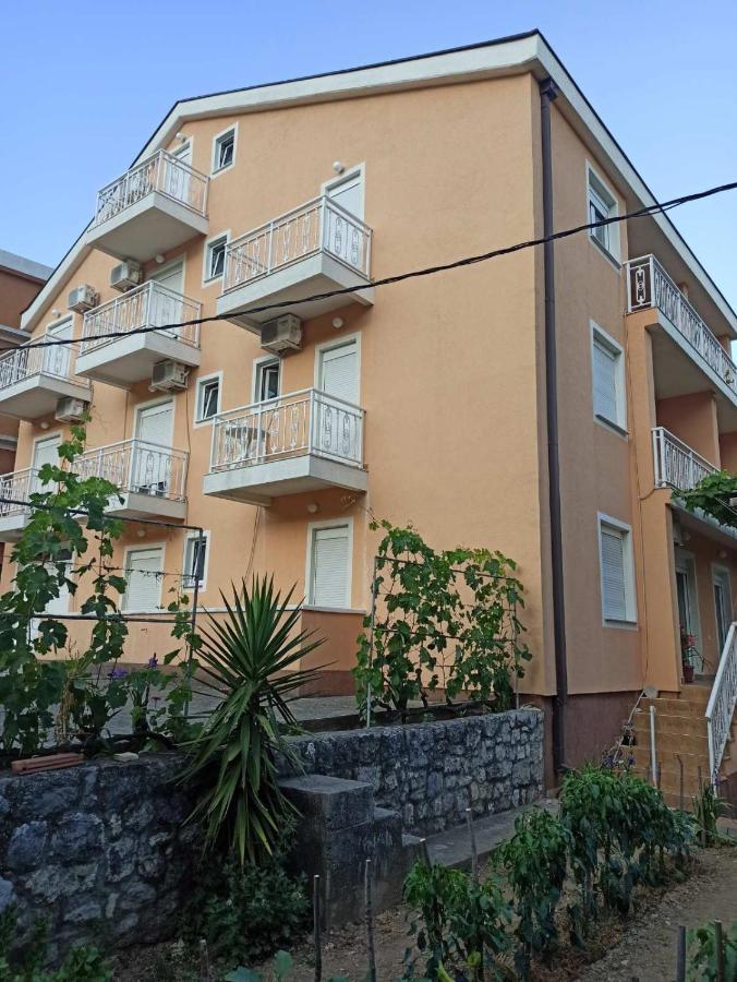 Apartments Parapid Budva Exterior foto